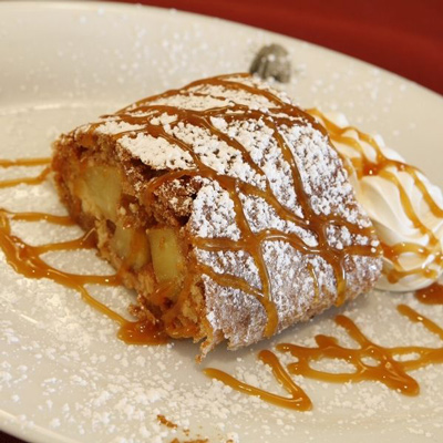 Apple strudel